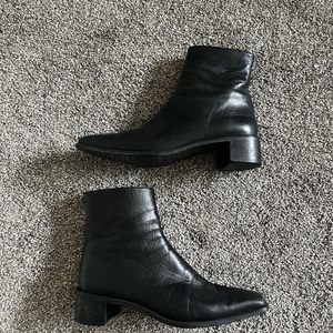 Stuart weitzman boots